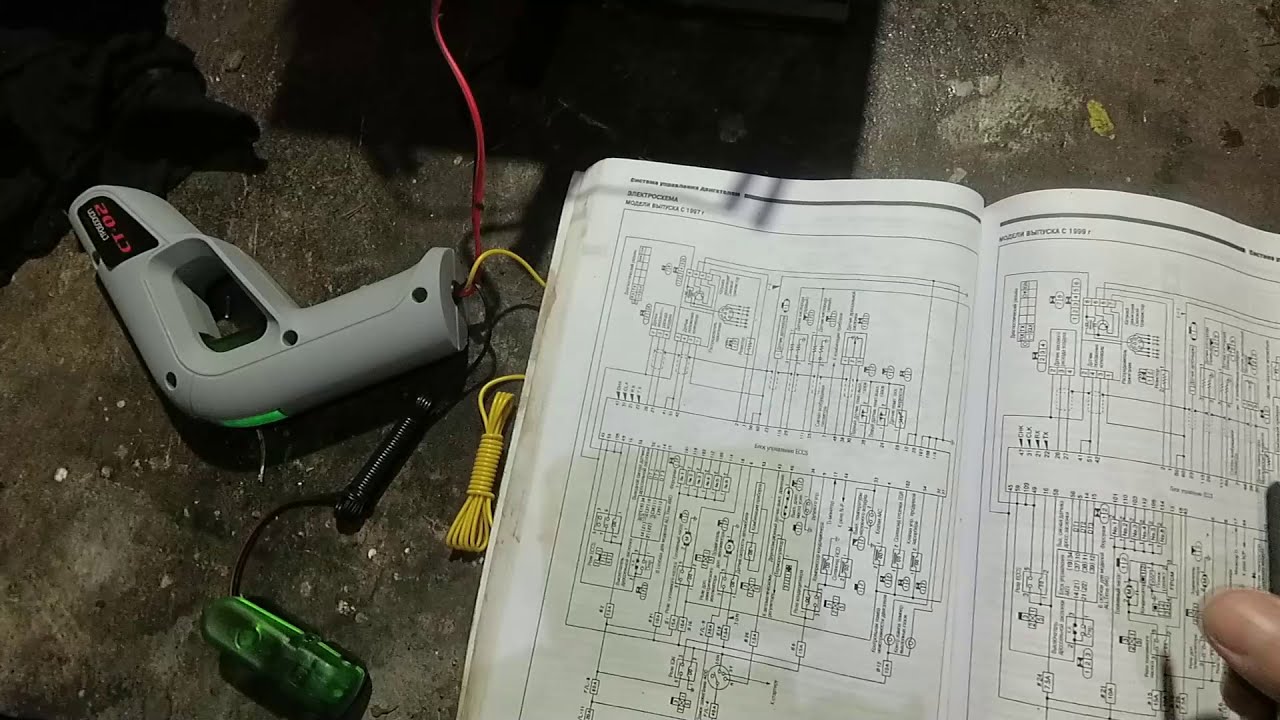 VG33e. Выставляем зажигание страбоскопом предварительно.