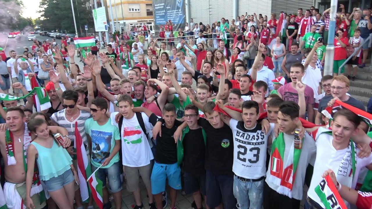 A Himnusz a 3:3 után - szurkolók öröme Szombathelyen