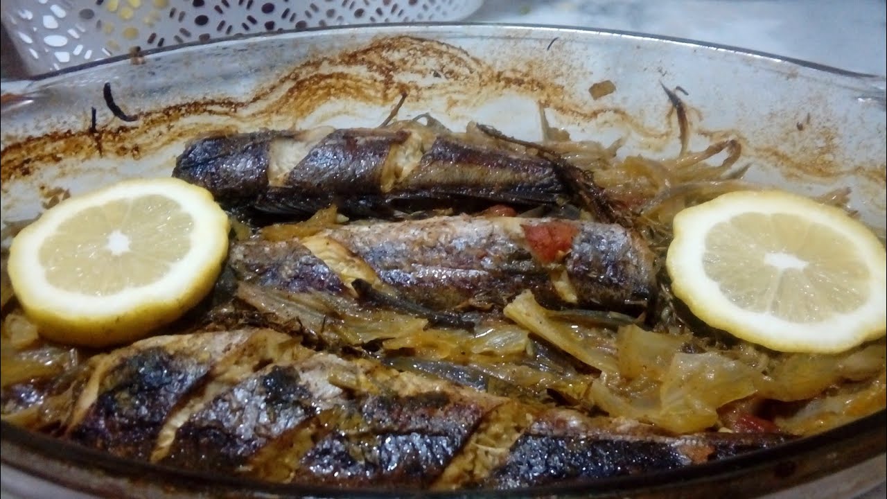 ذئب البحر  مشوي في الكوشة مع ببيبراس loup de mer  a la ciboulette au four