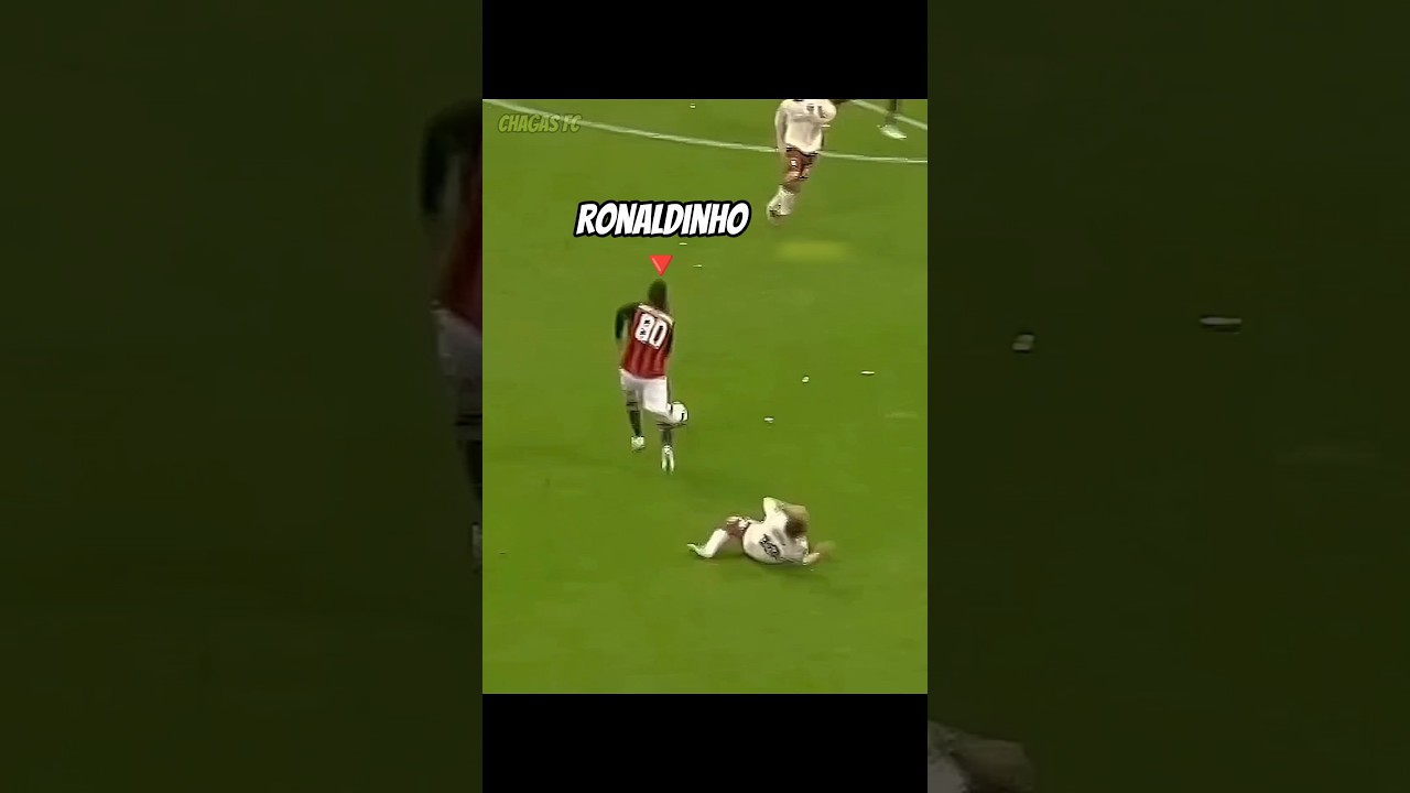 Ronaldinho JOGA FÁCIL 💫🇧🇷