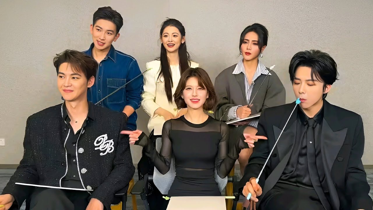 Zhao Lusi and Liu Yuning for The Story Of Pearl Girl press conference 😍