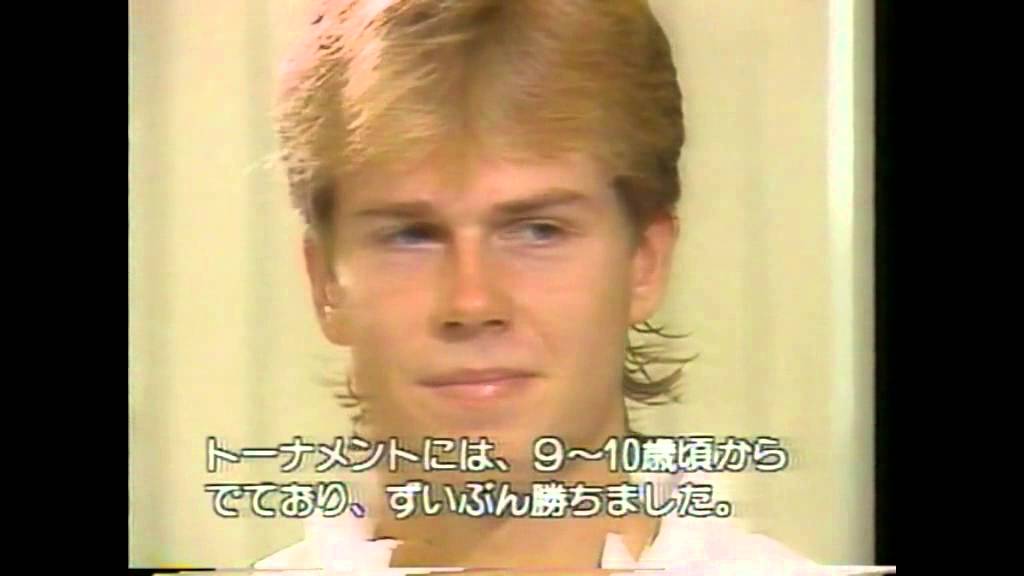 Roger Federer Stefan Edberg 1987 Japan Video2 【TENNIS】