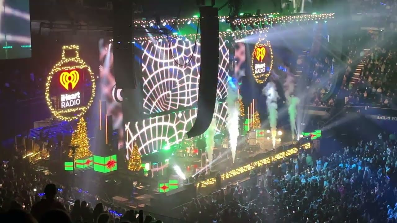 Jingle Ball - AJR. iHeartRadio 2023 (4K)