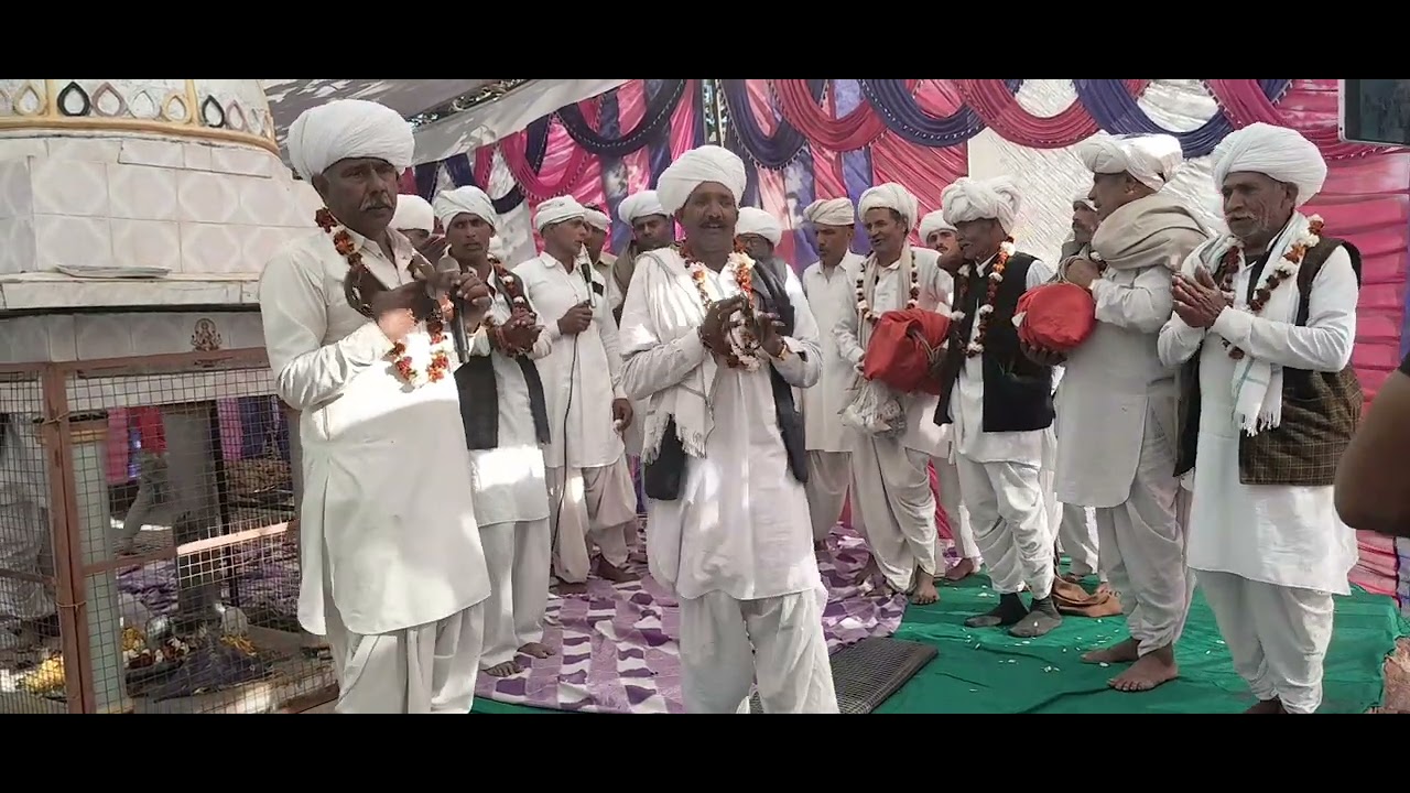 भजन हिरामल जी महाराज का गिरधारीलाल जी शुक्ल की आवाज मे 🙏