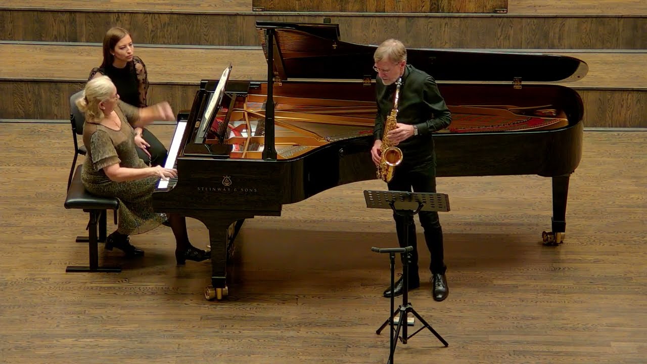 Florent Schmitt: Legenda - - Claude Delangle - szaxofon és Odile Delangle - zongora
