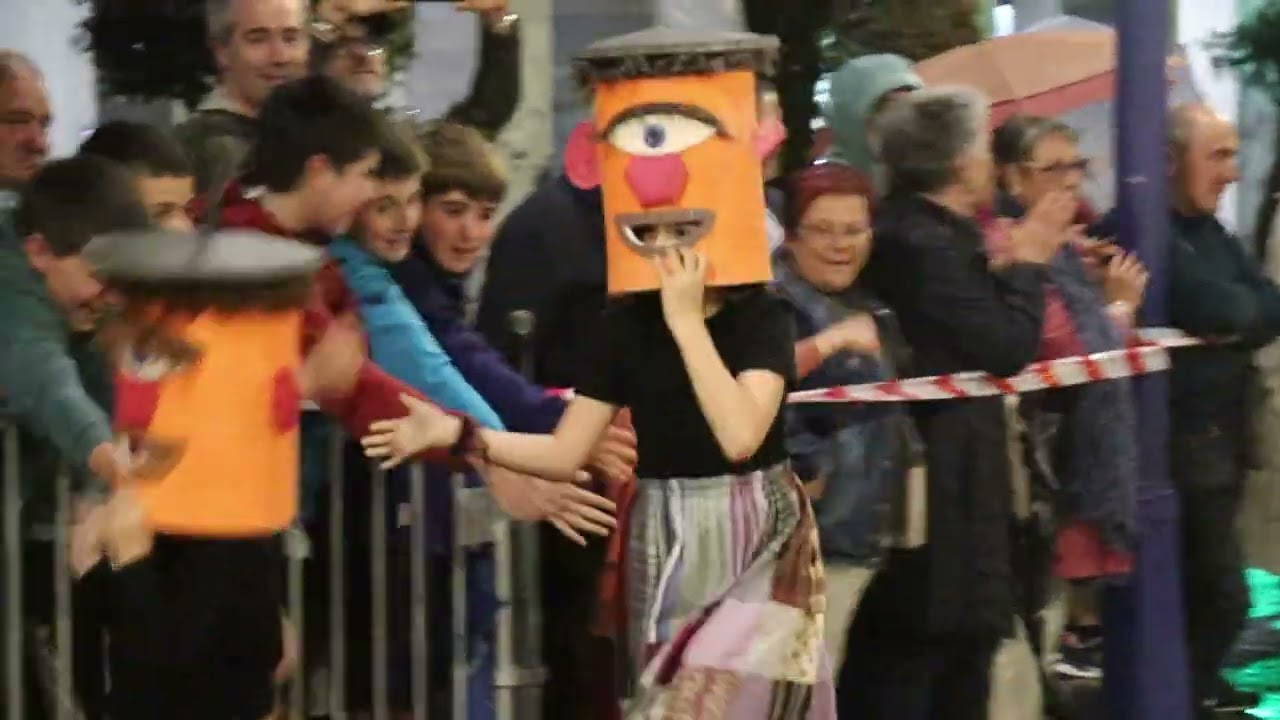 In Leike kultur elkarteak San Joan bezpera egunez antolatutako akelarrea Mendaron