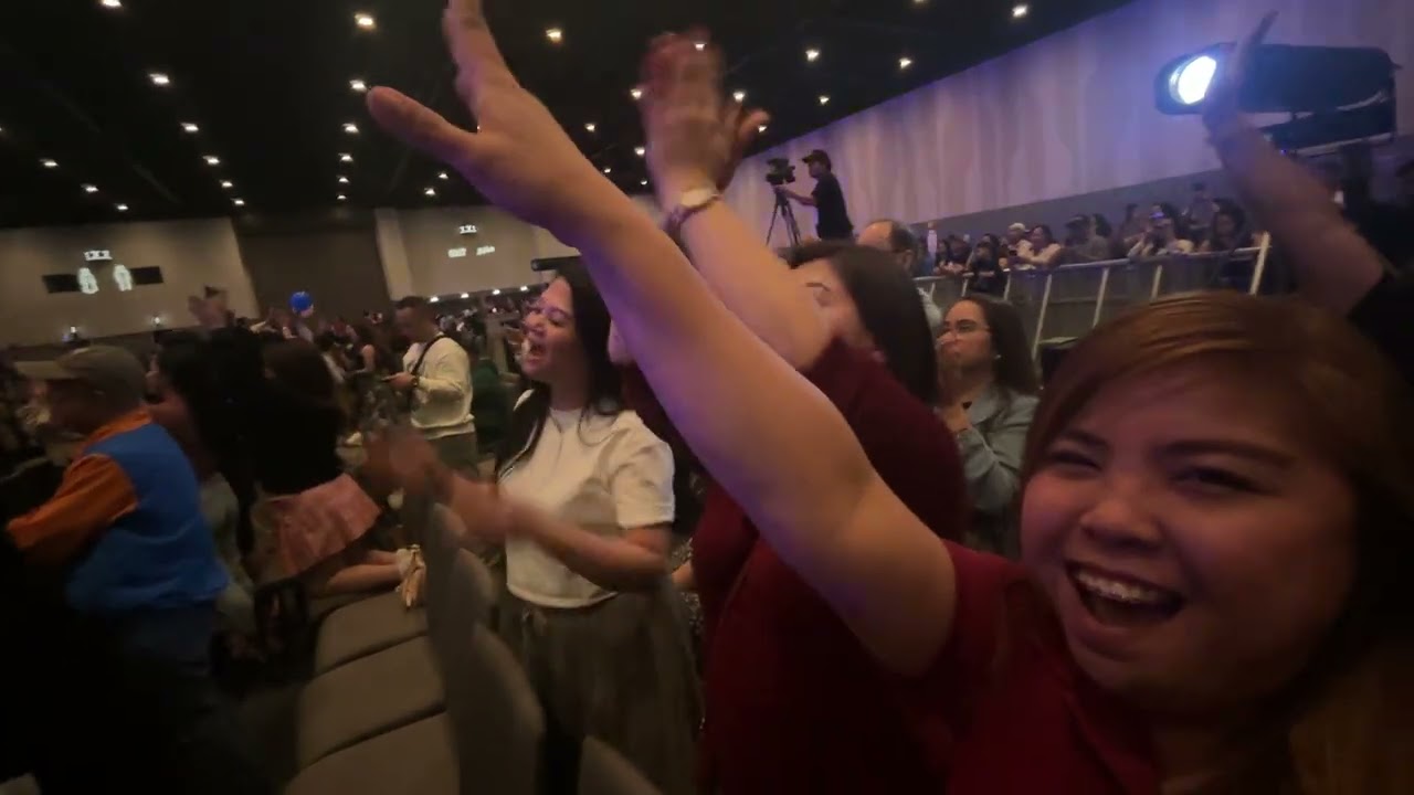 Konsyerto para sa filipino in Dubai // Bamboo