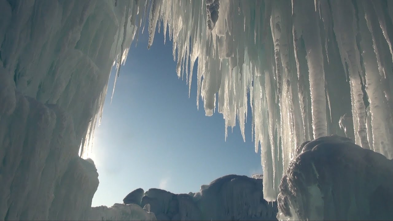 How to Build and Maintain an Ice Castle
