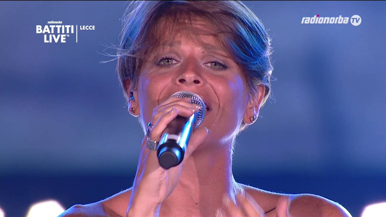 Alessandra Amoroso - Battiti Live 2016 - Lecce