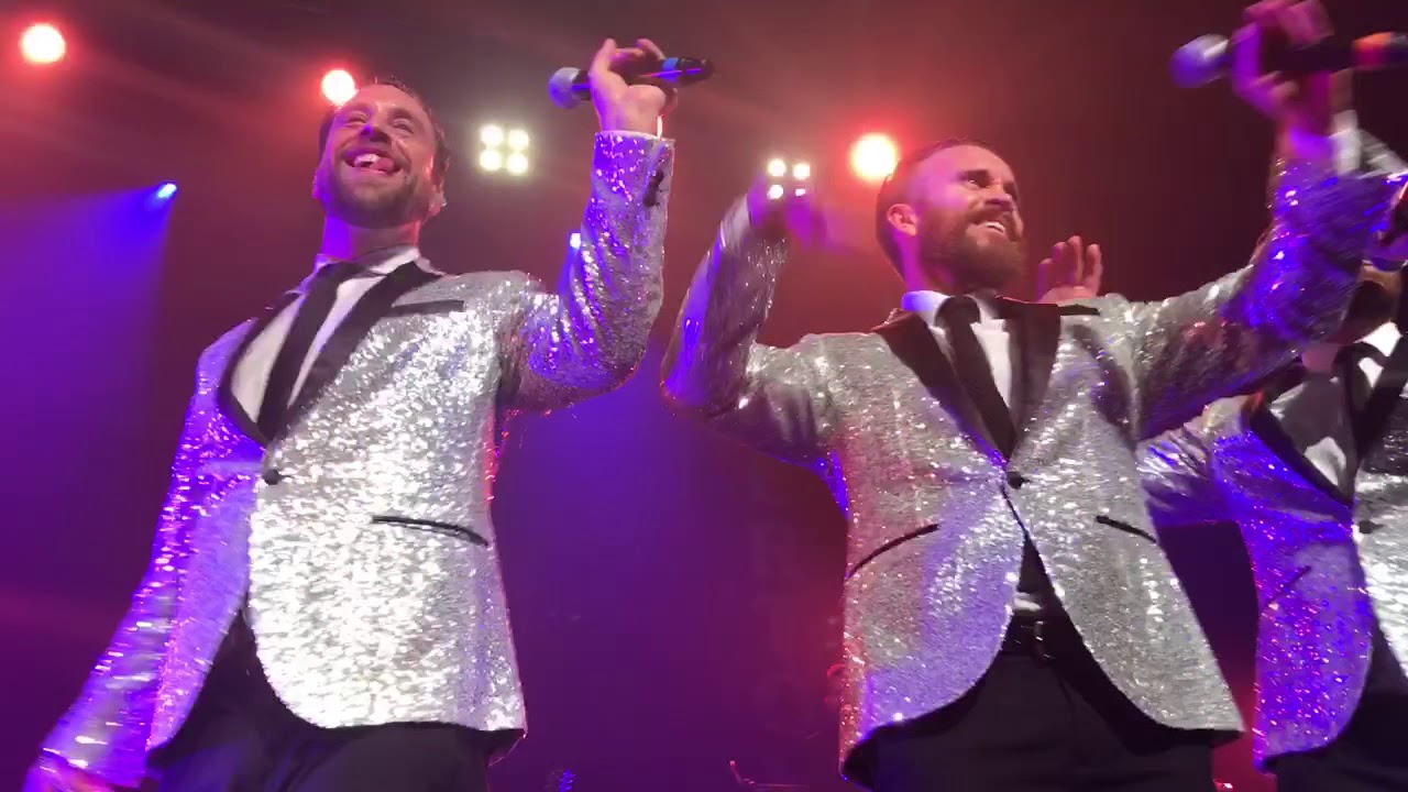 The Overtones Shape of you/Medley Guildford 19.12.17