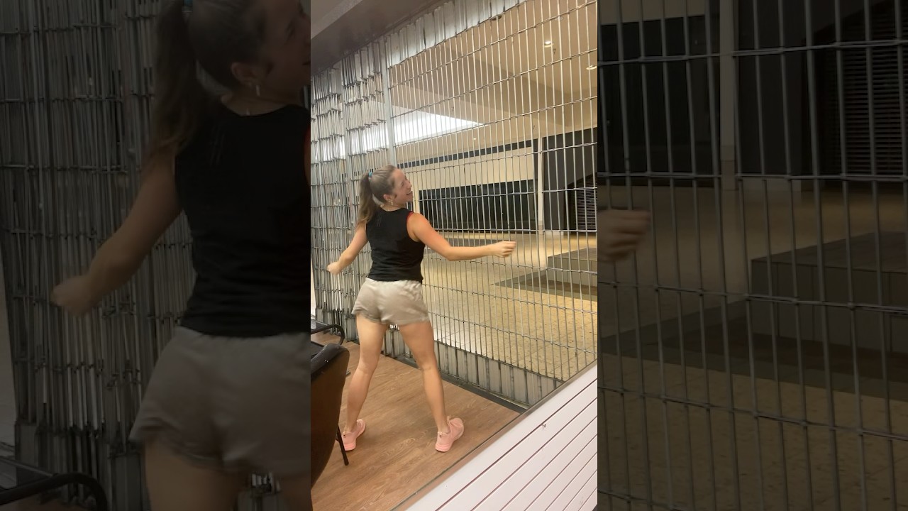 Dancing At The Mall Again👀🫣 
