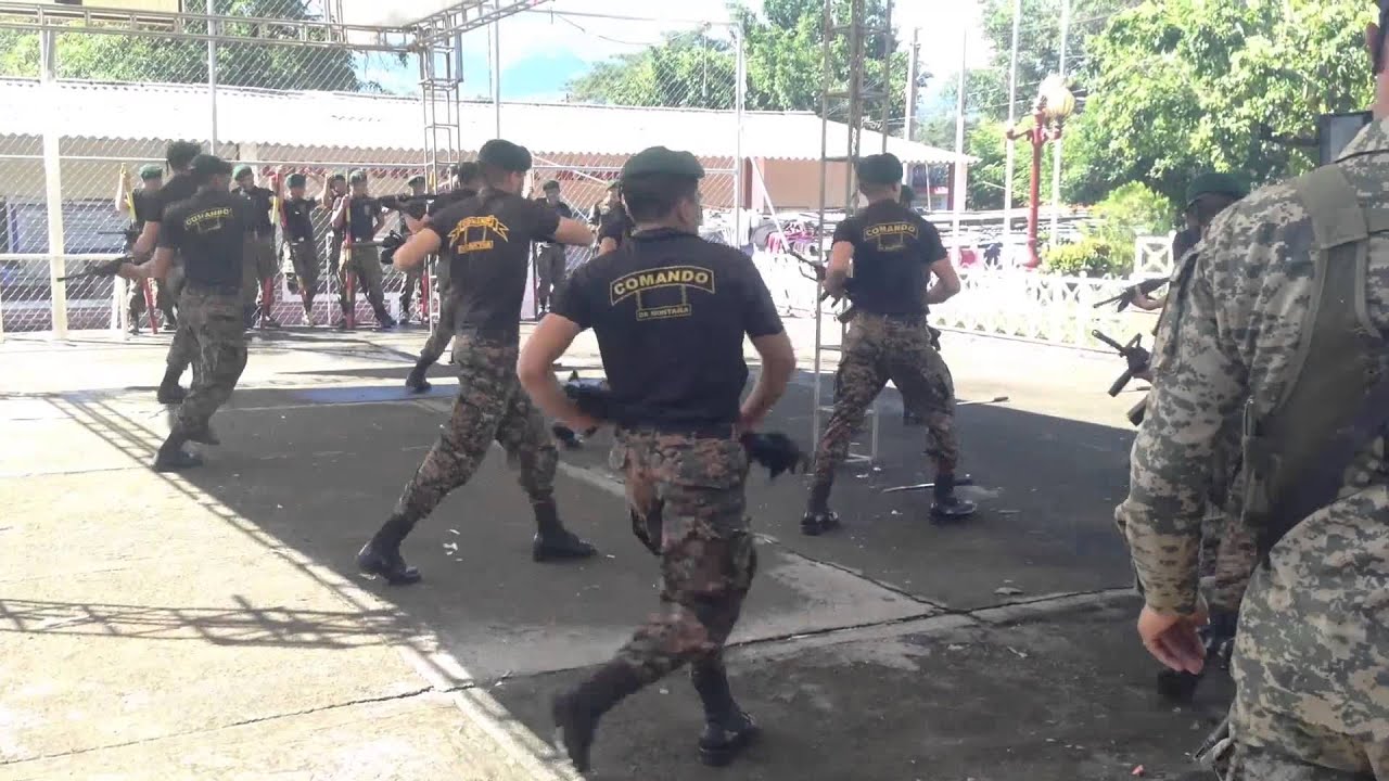 Presentación de Destrezas Militares DM4