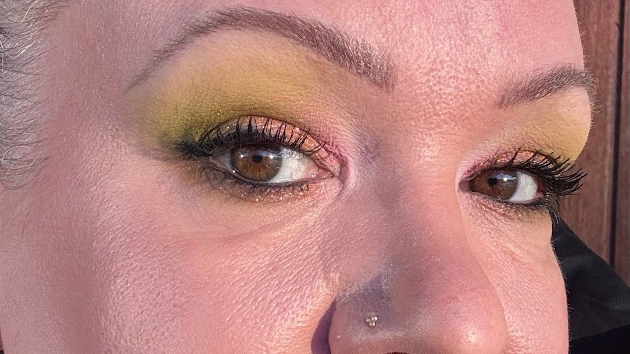 Using Pat McGrath Voyeuristic Vixen and Cosmic Beauty Undergrowth and The Lovers Palette💚🩷💚🩷