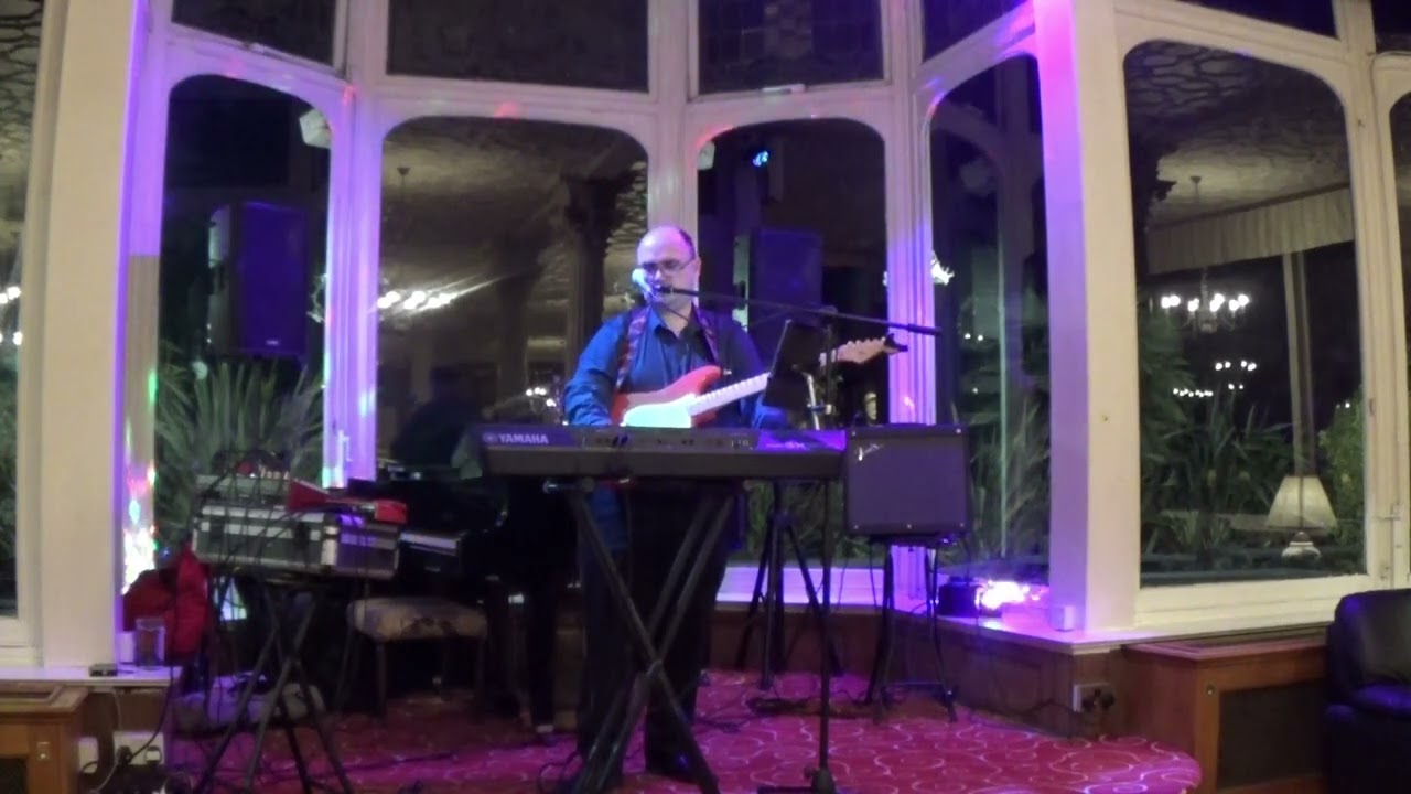 Matt Wallis Live At The Royal Bath