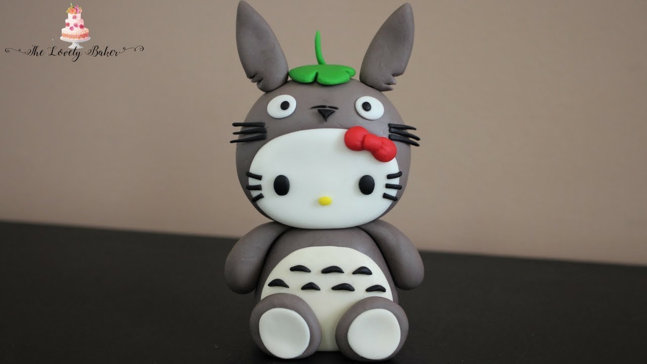 Hello Kitty Totoro Onesie Cake Topper Tutorial