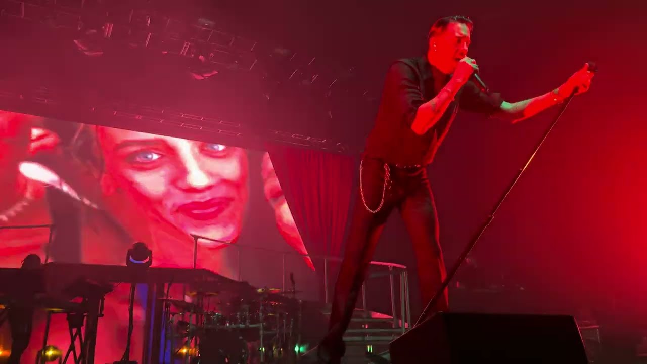 G-Eazy - Tumblr Girls (Live) 4K