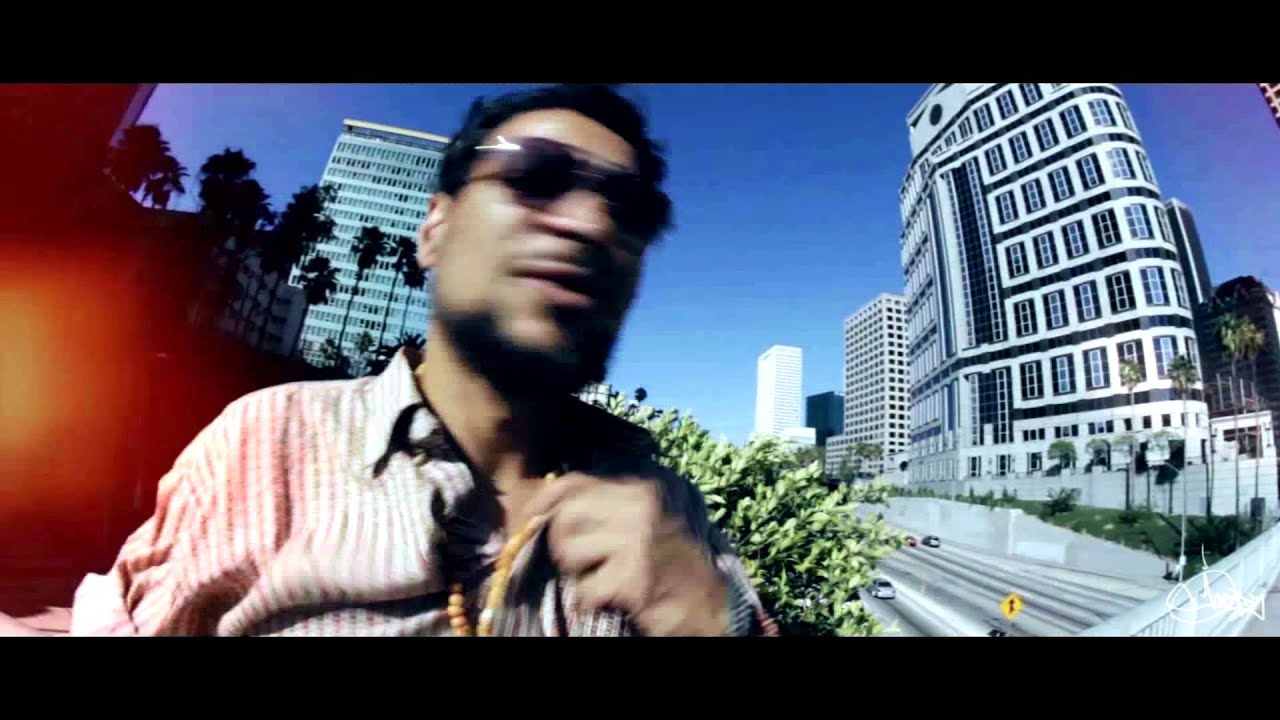 Myka 9 & Factor - Stand Still [from the album Famous Future Time Travel] [URBNET]