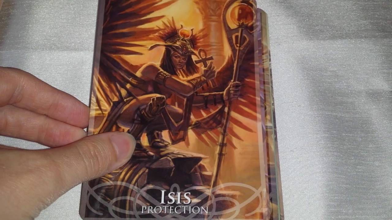 Goddesses and Sirens Oracle flipthrough