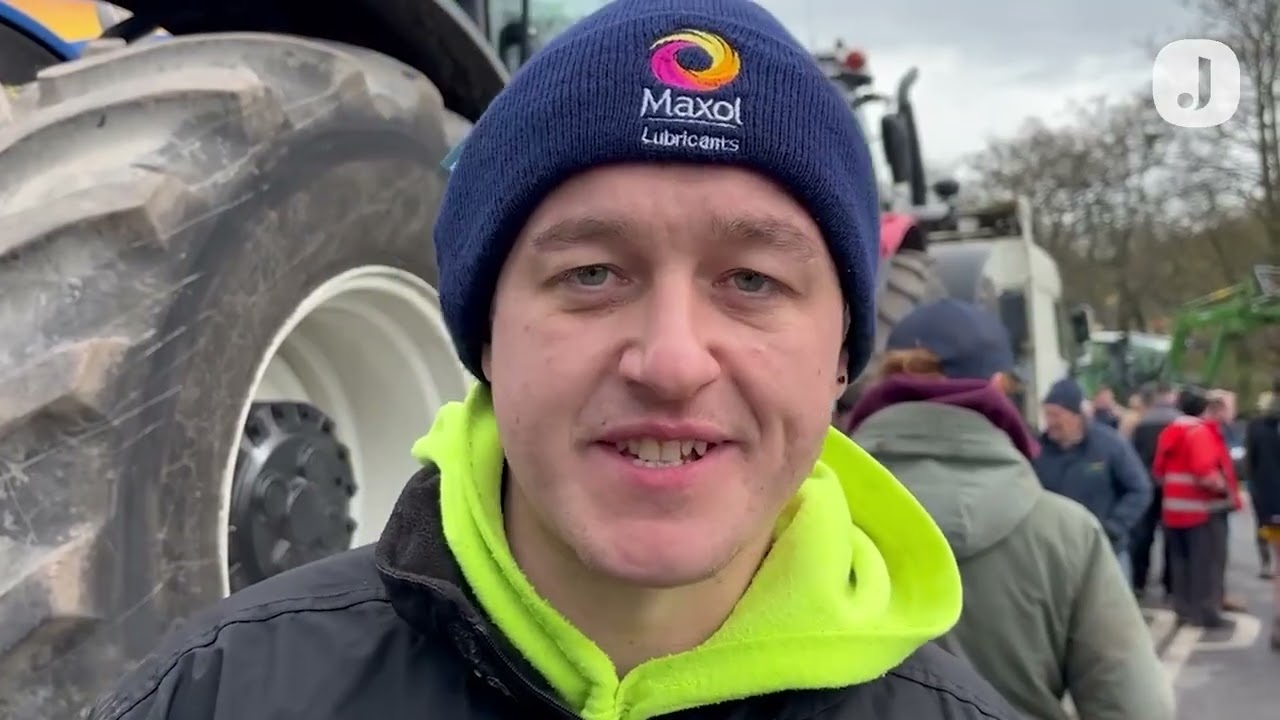 Fuel protest at Whitegate Refinery in Co Cork