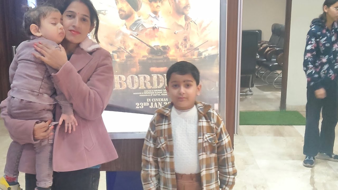 Aisa Kya Hua Jo Jana Pada Jabardasti  Movie 🎥 🍿 dekhne Poojaanant4 Vlogs 