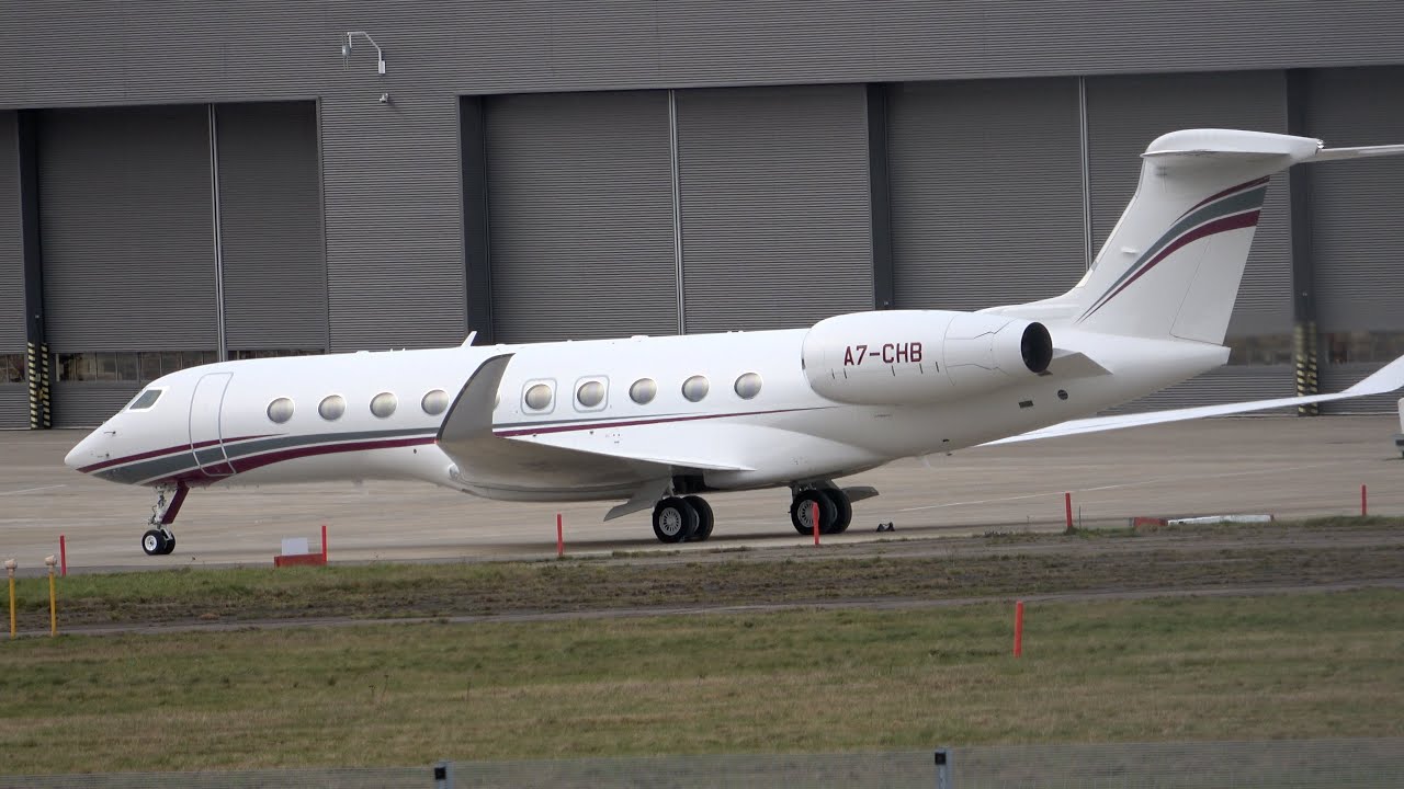 QATAR GULFSTREAM G700.  Farnborough Departure from Gulfstream Apron area. A7-CHB. 25 January 2025.