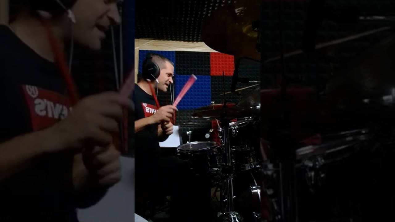 Ivano Esposito - Con Te Sarà Diverso _ cover Mina ( no click)
