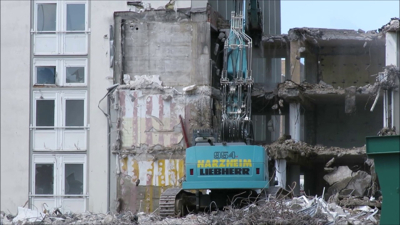 Bagger Liebherr 954 Abriss in Essen