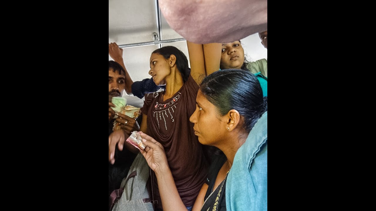 One Insane Sri Lankan Bus Driver  Ella -Tangalle