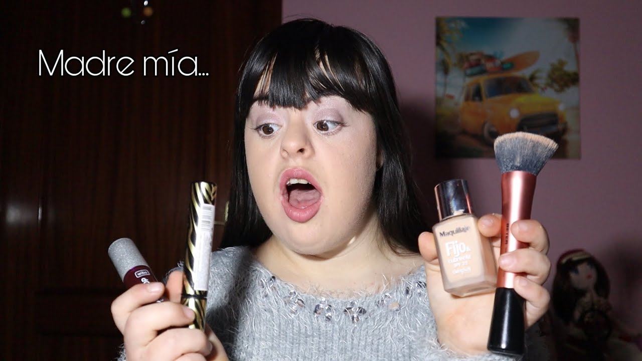 DEJO MI MAQUILLAJE en MANOS de SIRI 🤖😱| Patri Fashion