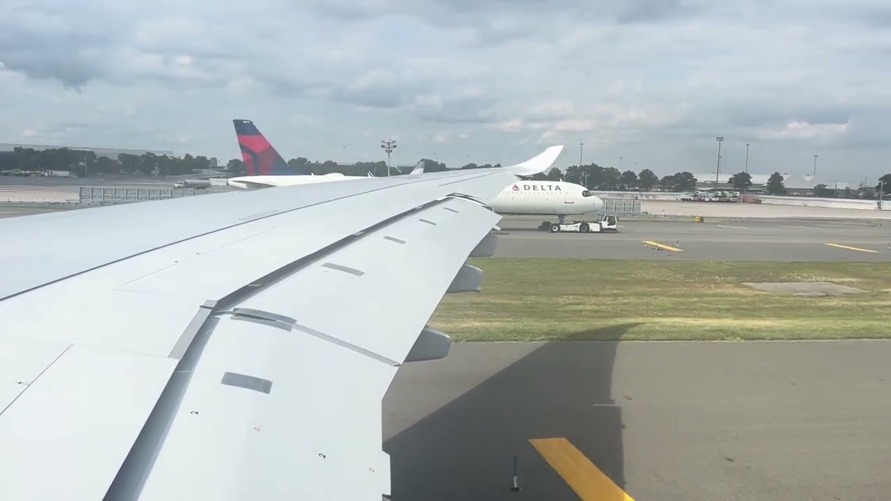 ITA AIRWAYS A330-900neo | NEW YORK JFK take off [4K UHD]