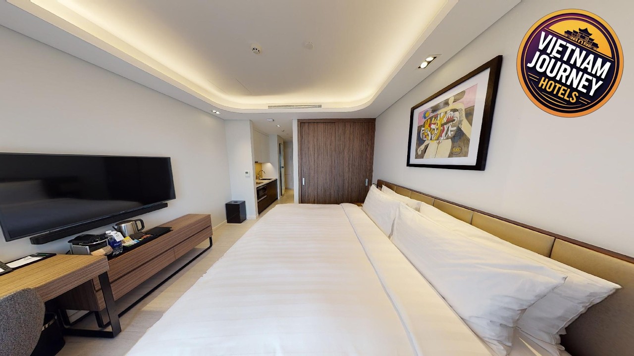 Oakwood Residence Hanoi | Hanoi, Vietnam | Hotel Review 🏩