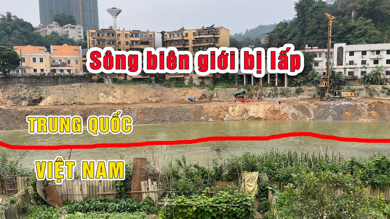 Trung Quốc đổ đất, chôn cọc bê tông 20m xuống sông biên giới với Việt Nam để làm gì đây?