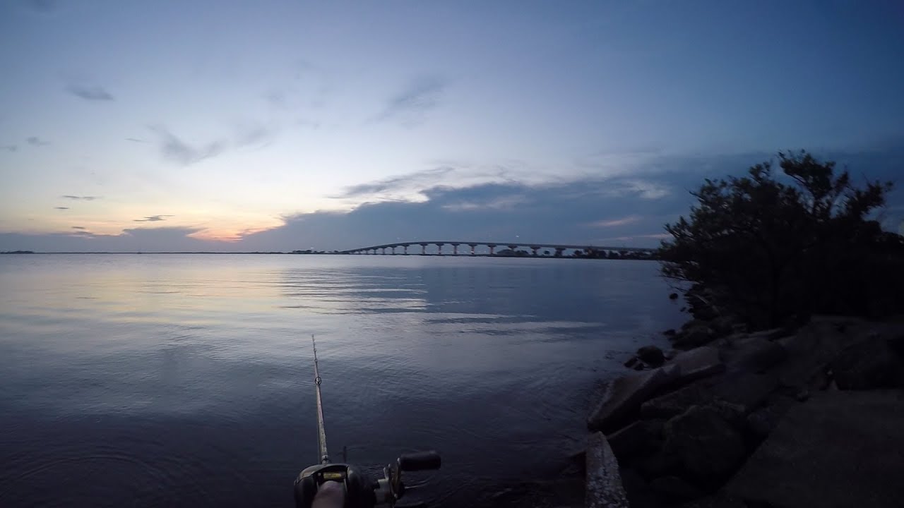 Trying out a New Spot on the Indian River - Snook Fishing