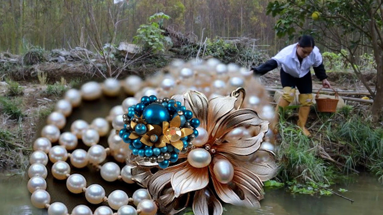 🎁  Clam Power: Girl's River Discovery Turns Town into Pearl Kingdom