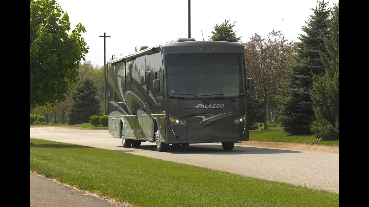 2018 Thor Motor Coach Palazzo