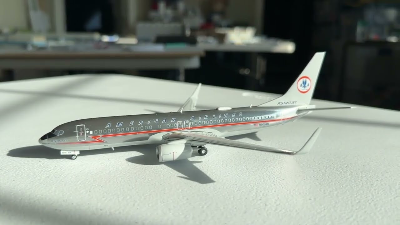 GeminiJets 1:200 American 737-800 