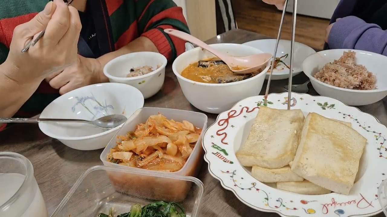눈내린 시골풍경 그리고 두부김치