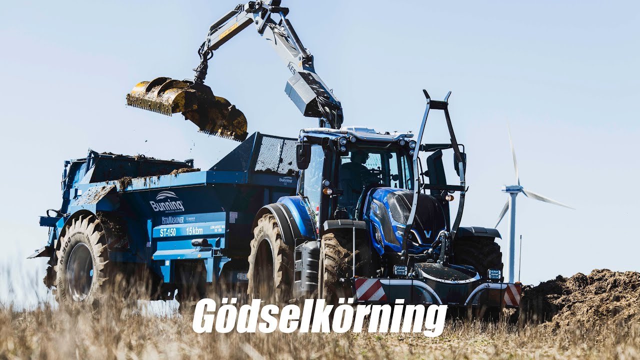 Valtra på skitjobb!  I Adolfssons Maskin I