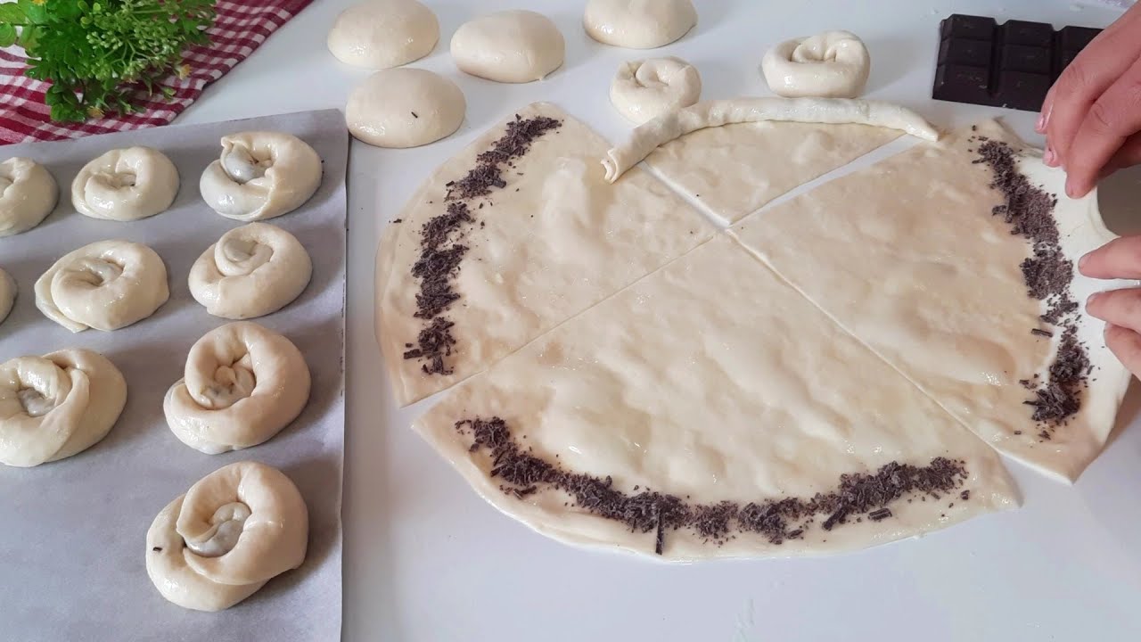 أسهل من شنيك وكرواصة⁉️خفاف ومقرمشين فنفس الوقت😋حضريهم بسرعة بلا كثرة طوي ولوي وغير بعجينة المسمن👌🏻