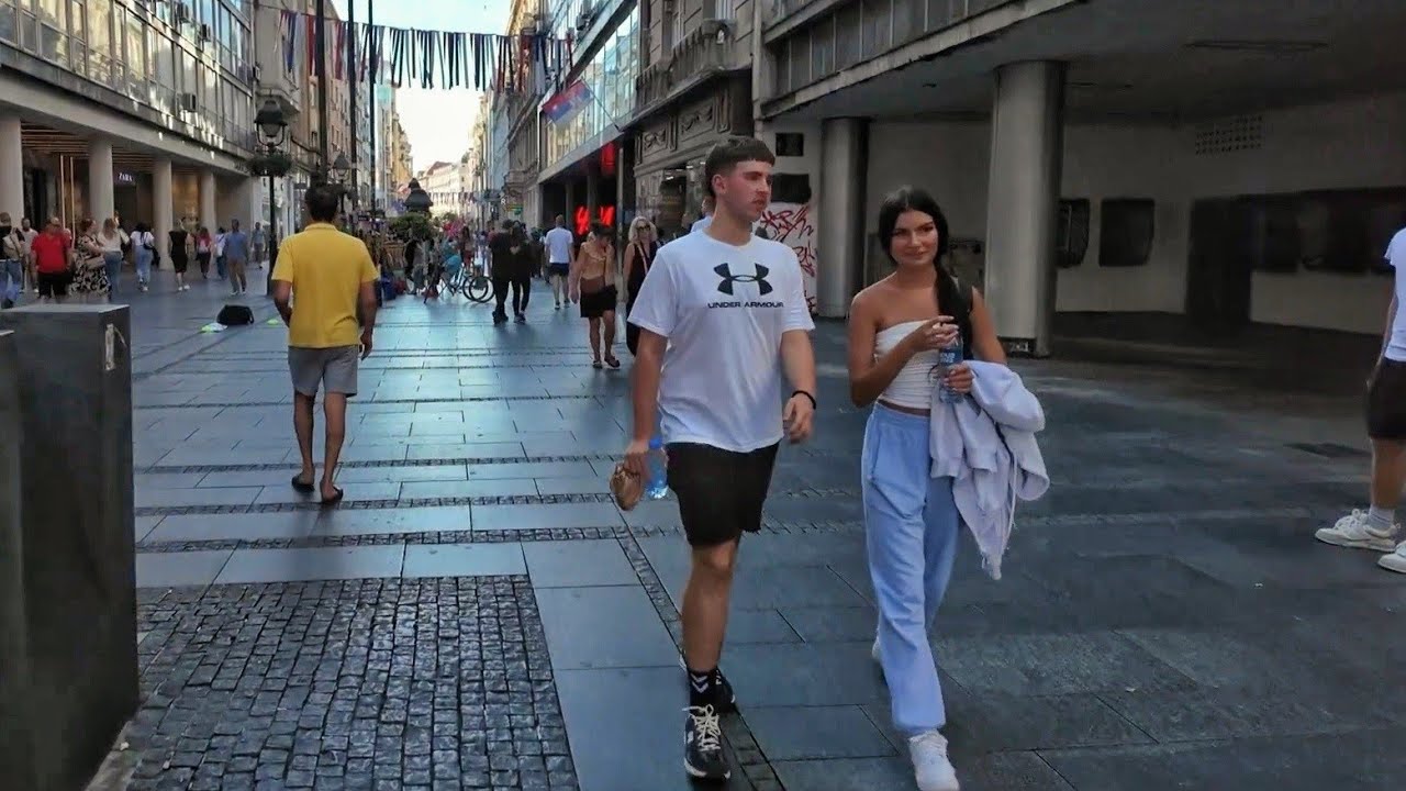 Hot summer in Serbia ● Walk through Knez Mihaila ● Old city Belgrade 
