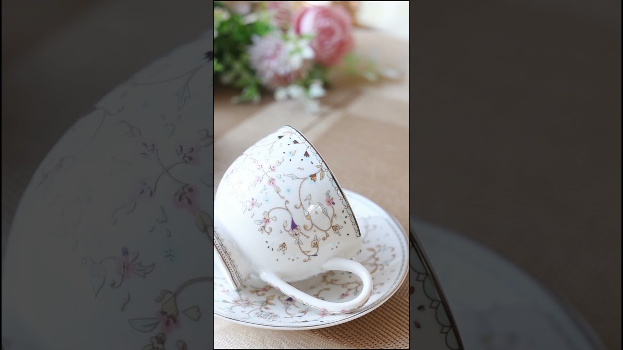 Vigneto |  Luxurious White Pattern Floral Cup and Saucer Set  