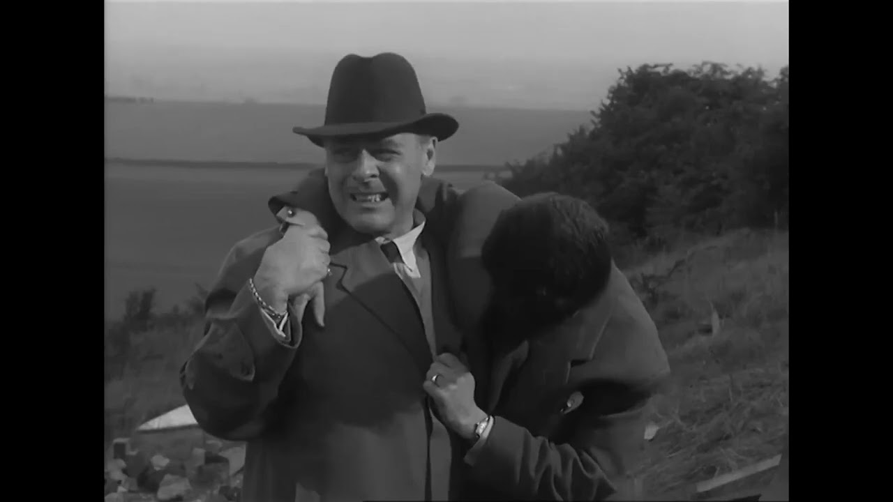QUATERMASS 2 I British Fiction Horror Drama Film 1957 I Brian Donlevy, John Longden, Sidney James