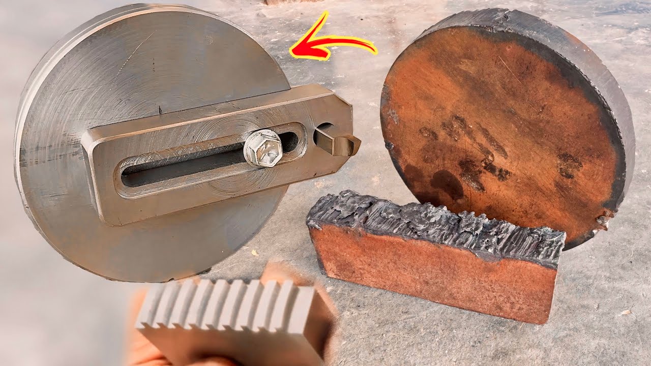 Amazing tool that makes every job easier important for lathes | Adjusting tool by lathe idea skills