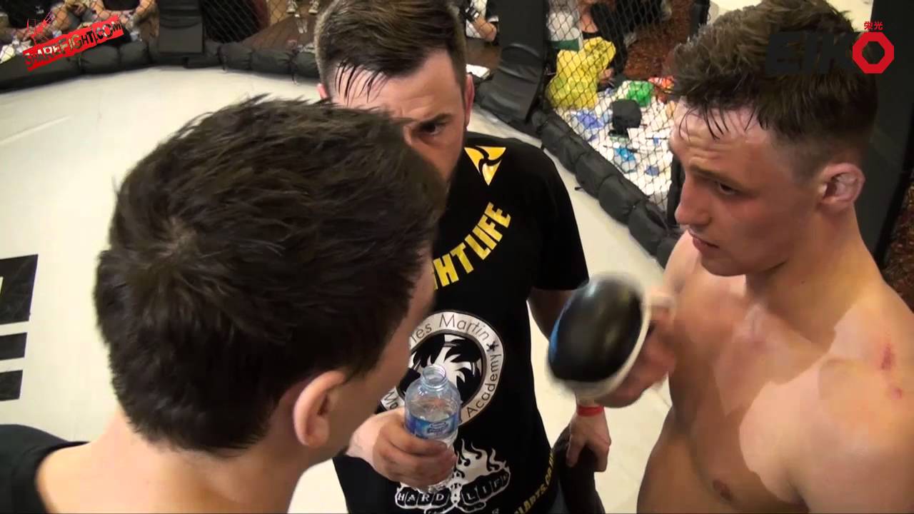 EIKO 9 - Catchweight 68kg Adam Butterworth VS Kyle Wright