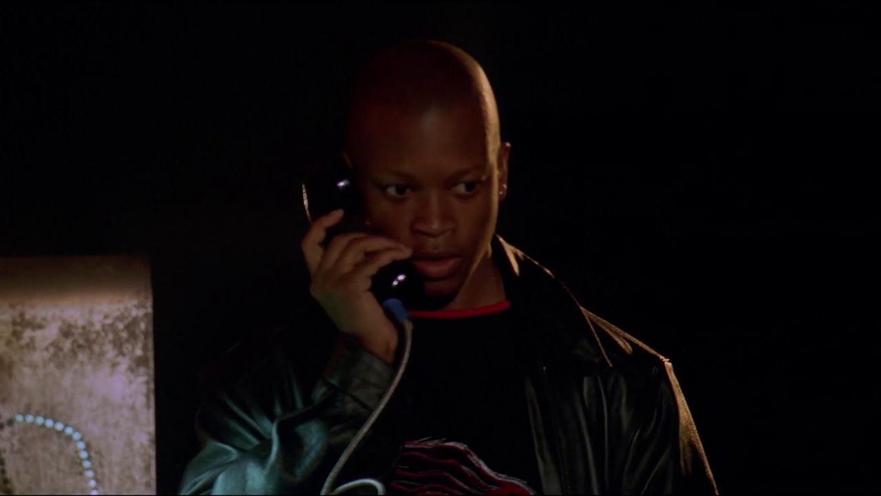 The Wire - Pager Tracing Scene