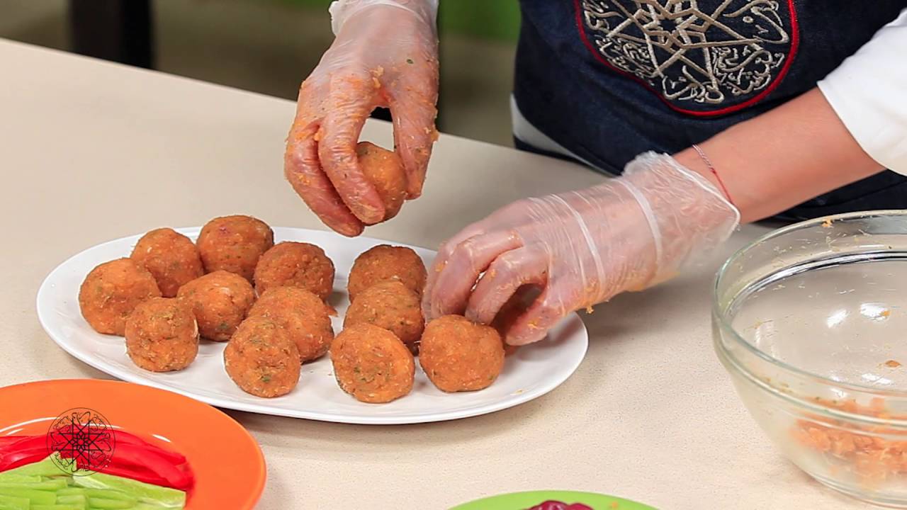 Aïcha et Choumicha - Tajine de boulettes de merlan
