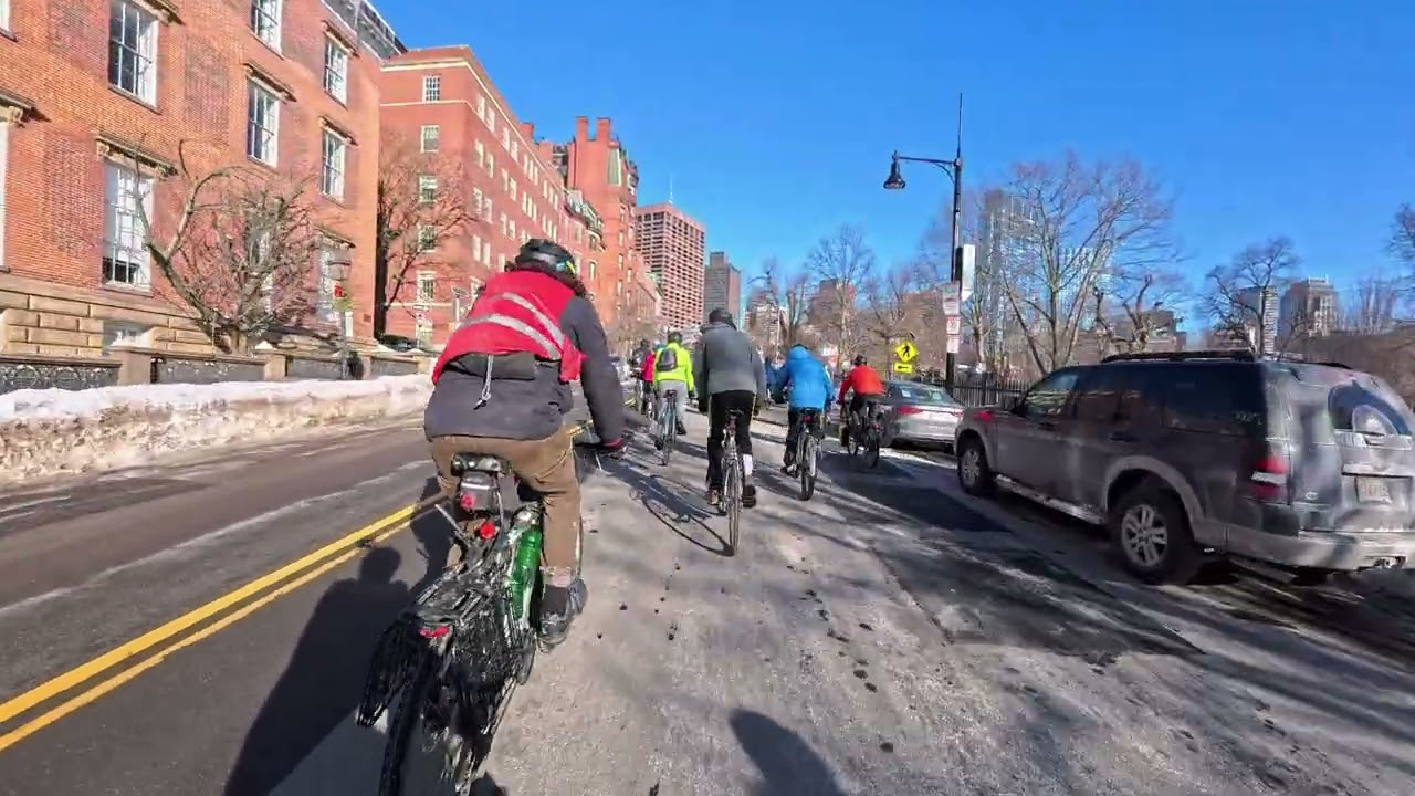 Memorial Group Ride for Alex Pretti