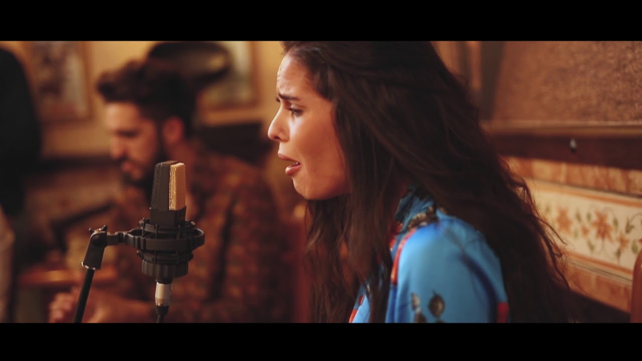 Angeles Toledano por Solea