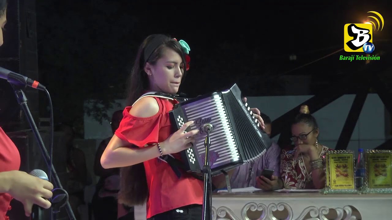 La parranda es pa amanecé - Briana y Sara Carnaval en Sahagún