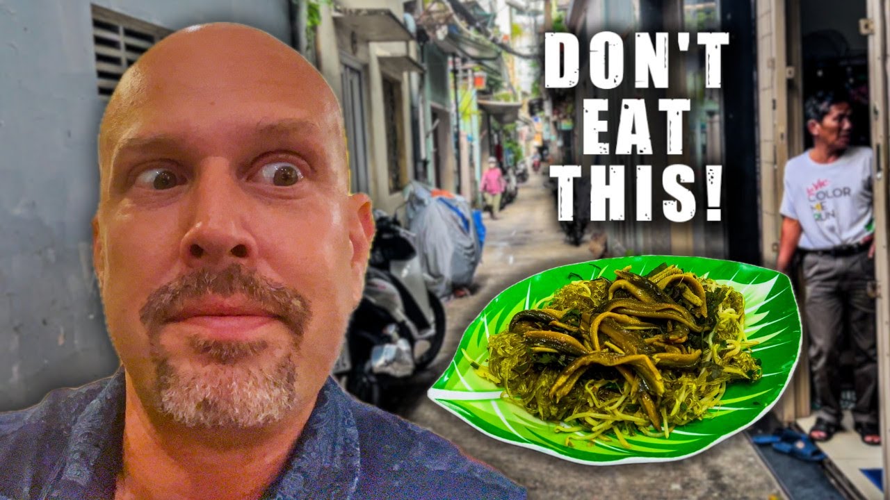 Walking Da Nang’s Darkest Alleys in Search of Bizarre Foods